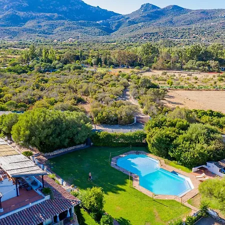 Club Degli Artisti 2 Hébergement de vacances
