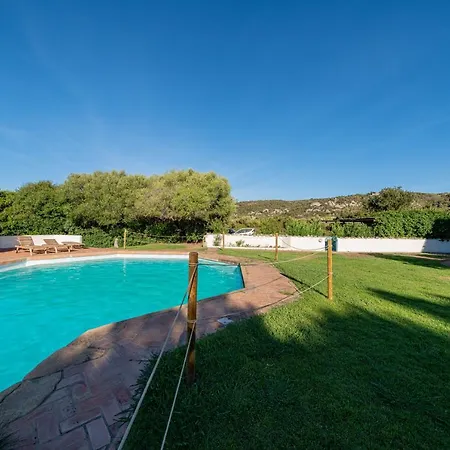 Club Degli Artisti 2 Hébergement de vacances Olbia
